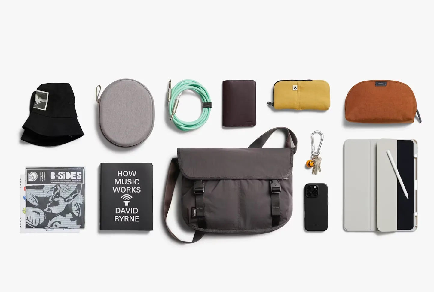 Cinch messenger bag