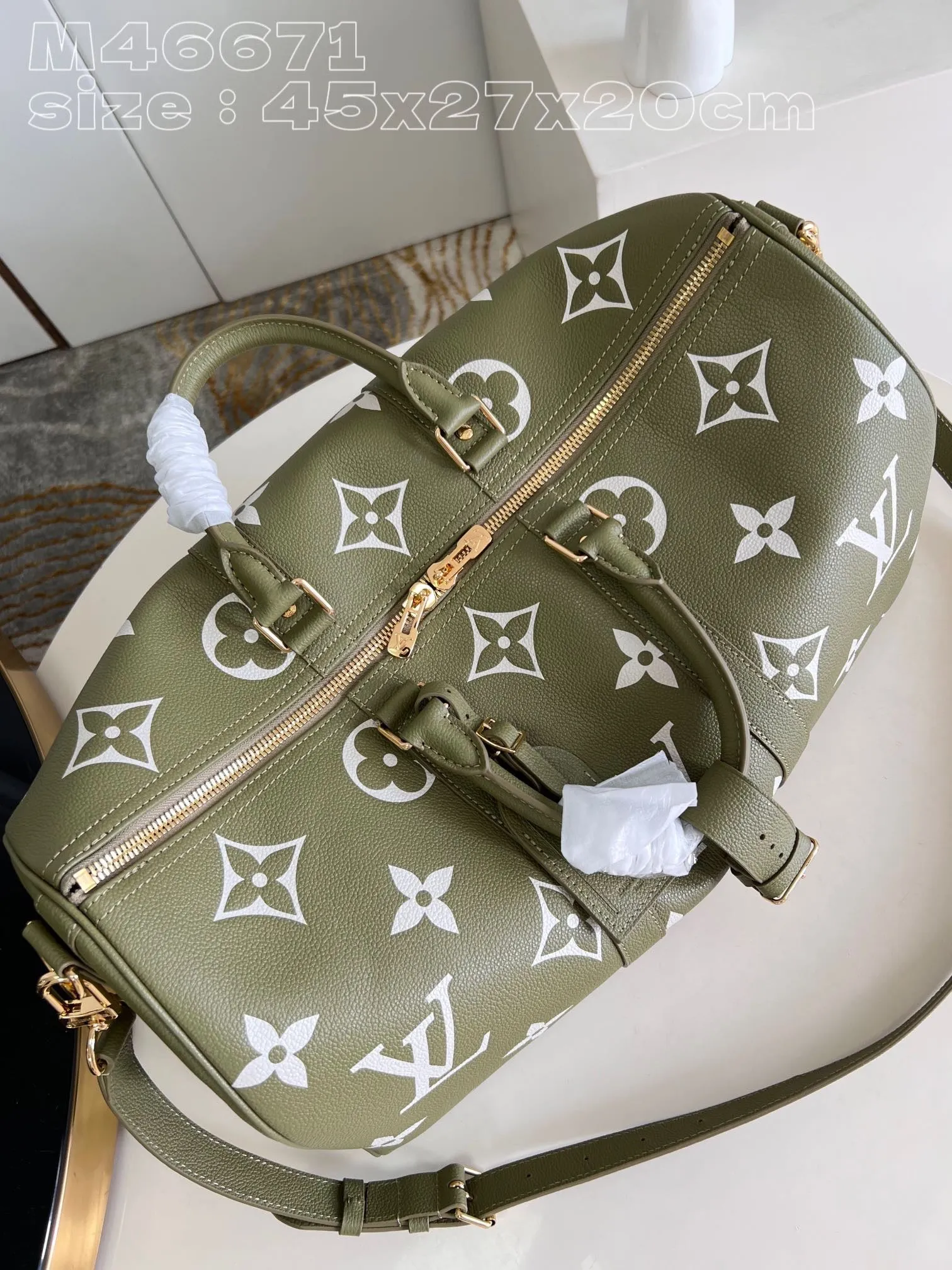 LB886 Keepall Bandoulière 45 / HIGHEST QUALITY VERSION / 17.7 x 10.6 x 7.9 inches