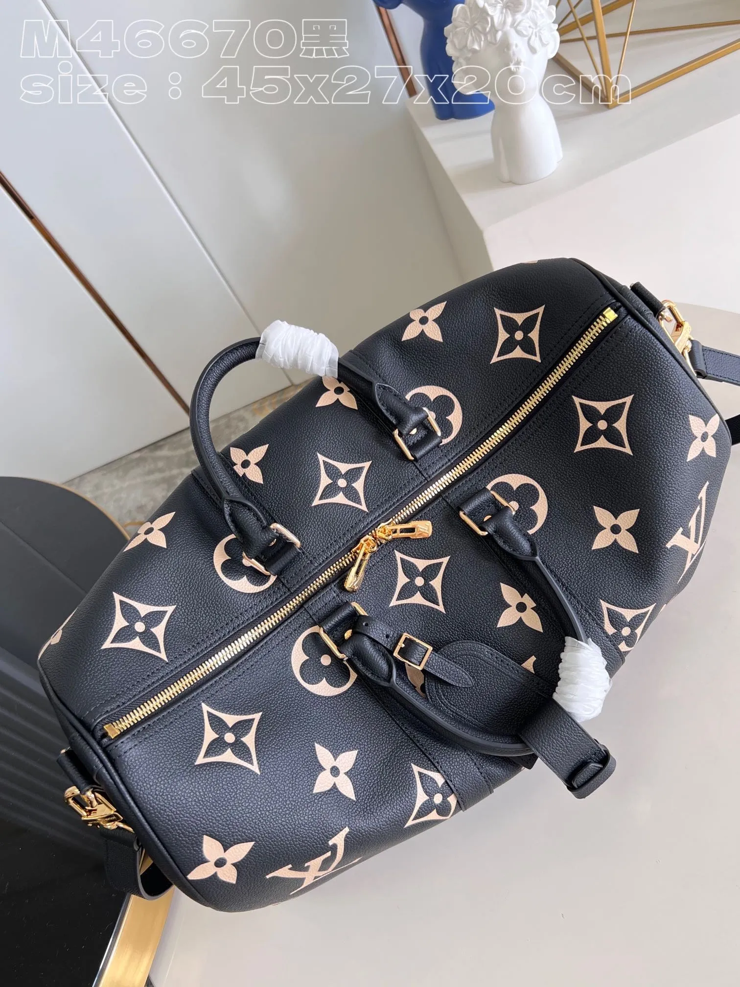 LB886 Keepall Bandoulière 45 / HIGHEST QUALITY VERSION / 17.7 x 10.6 x 7.9 inches