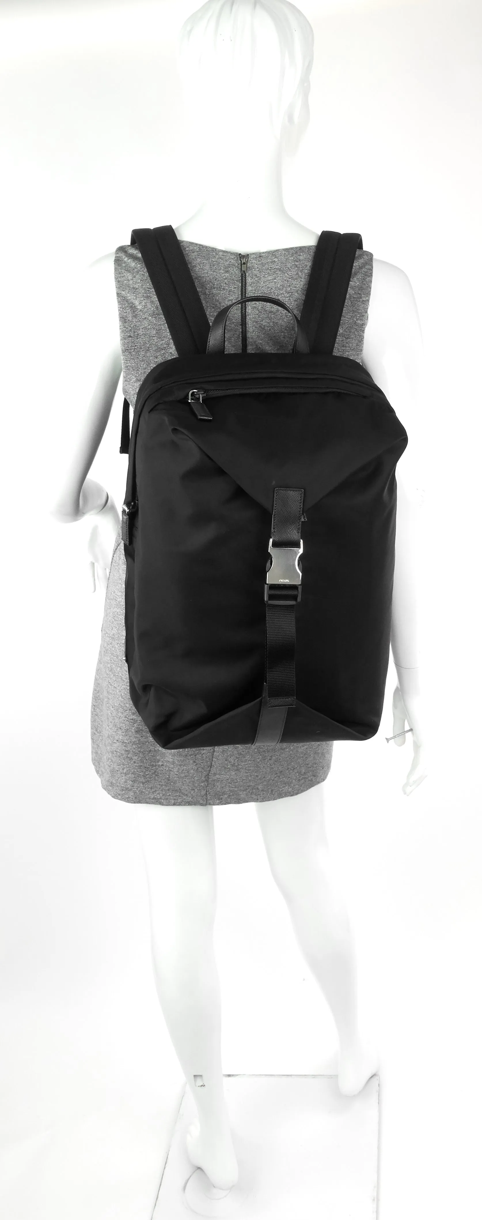 Tessuto Nylon Large Single Buckle Backpack
