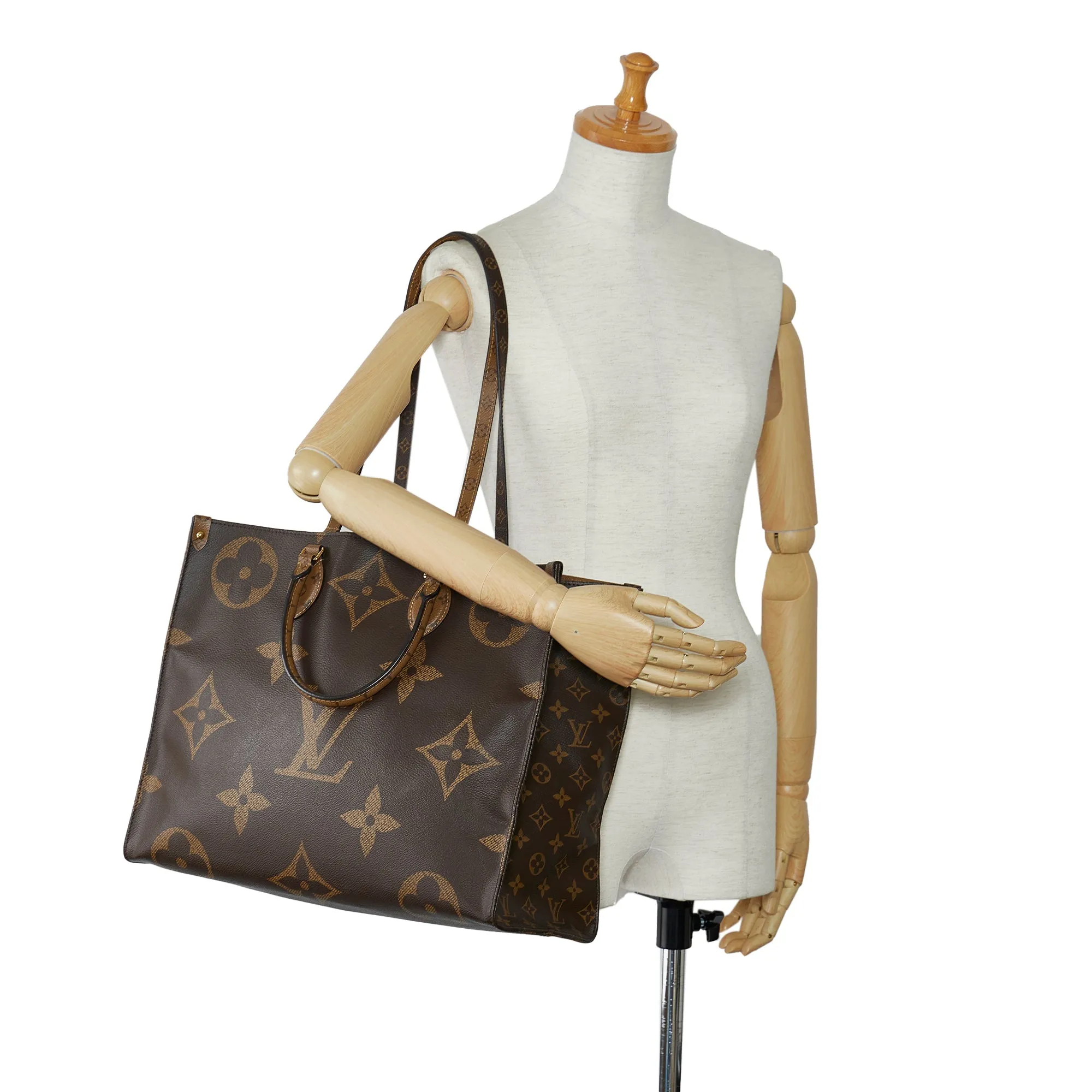 Trendy Inspired Louis Vuitton Onthego Gm Giant Monogram Canvas